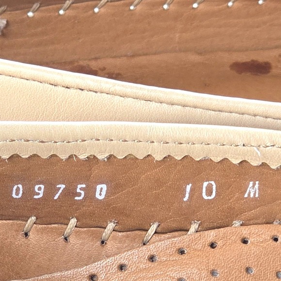 Bruno Magli Beige Leather Tassel Loafers – Handmade in Italy (Men\'s 10M) main image 6